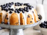 طرز تهیه کیک لیمو و بلوبری؛ یک معجون تابستانی