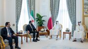 دیدار رئیس جمهور موقت سوریه با امیر قطر در دوحه