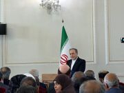 عراقچی: هر جا لازم باشد می‌جنگیم و هر جا لازم باشد مذاکره می‌کنیم