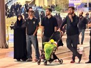 توصیه های مهم برای مراقبت از کودکان در مراسم وداع /از بردن کالسکه به مناطق پرتراکم خودداری کنید
