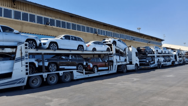 شرایط جدید ترخیص خودروهای ایرانیان مقیم خارج - صاحب‌خبر