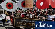 Oscars kicks off behind schedule as pro-Palestine protesters delay stars’ arrivals