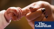 Single mother entitled to same parental leave as couple, Spanish court rules