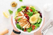 سالاد رژیمی؛ این خوشمزه سالم را با روشی آسان درست کنید