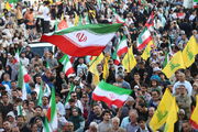 طنین بیعت در مسیر آزادی |‌ نگاهی به حضور پرشور خانواده‌های تهرانی در مهمونی 10 کیلومتری غدیر از شرق تا غرب پایتخت
