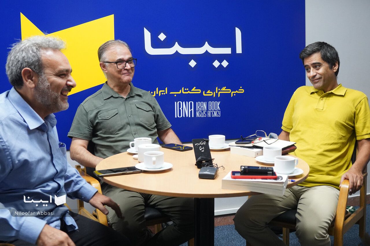 بررسی کتاب «100 خلبان برتر ایران»