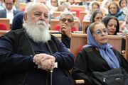 دو دفترچه شعری که رهبر شهید برای سایه فرستاد