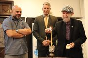 اسماعیل خلج شمع شب‌چراغ «میراث» را افروخت