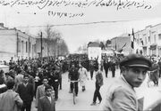 «جنگ سرد و کمونیسم» یا «نفت و امپریالیسم»
