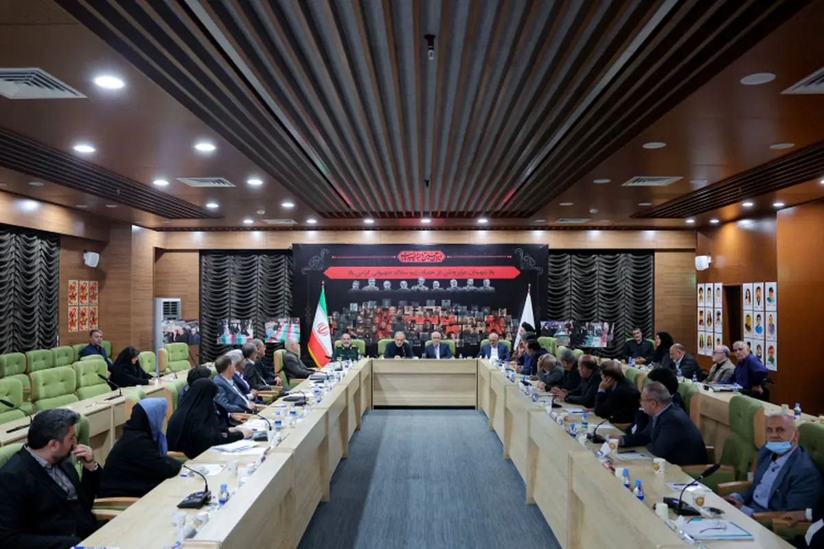 نباید صرف ابراز یک نظر مخالف کسی را دشمن تلقی کنیم