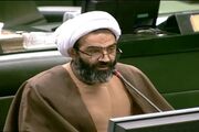 مسئولانی که فرزندان‌شان در آمریکا هستند، تکلیف خود را با مردم روشن کنند/ تابعیت فرزندان چیزی نیست که کوتاه بیاییم