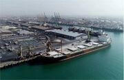 هیچ تهدیدی نظامی متوجه کشتی‌ها و بنادر ایرانی نیست/بنادر امارات ترددها را محدود نکردند