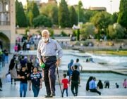 یک مشکل شایع در سالمندان | چرا سالمندان باید نوشیدن آب را جدی بگیرند؟