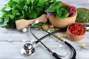 با مجوز اتحادیه خواربارفروشان کار طب سنتی انجام می‌دهند!+ فیلم