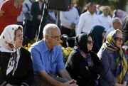 چه کسانی با ۲۰ سال سابقه می‌توانند بازنشسته شوند؟+ اینفوگرافی