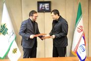 بانک کشاورزی و بیمه آسیا تفاهم‌نامه همکاری امضا کردند