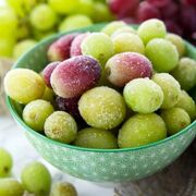 ۵ میان‌وعده شیرین و سالم زیر ۱۰۰ کالری