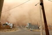 تعطیلی زودهنگام ادارات و بانک‌های ۵ شهرستان منطقه سیستان به دلیل طوفان و ریزگردها