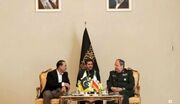 سرپرست وزارت دفاع: ایران و پاکستان می‌توانند پایه‌گذار ترتیبات امنیتی جدید در منطقه باشند