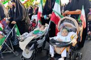 اگر کودکتان را به مراسم تشییع رهبر شهید می‌برید این مطلب را بخوانید