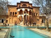 تبدیل عمارت خسروآباد سنندج به یکی از شاخص‌ترین کاخ‌موزه‌های ایران/ افتتاح در هفته دولت هدف‌گذاری شد