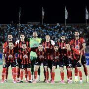 چادرملو اردکان 0 - 2 تراکتور؛ صدرنشینی موقت تراکتور در شب پرحاشیه