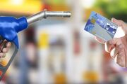 قیمت بنزین نباید از اصلاحات اقتصادی مستثنی بماند/اتصال بنزین به کارت بانکی اشتباه است
