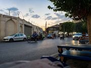اینجا «همه» فقیرند/ ملت نان را هم نسیه می‌خرند/ تزریق هروئین در چندقدمی یک مجتمع تجاری غول‌پیکر!