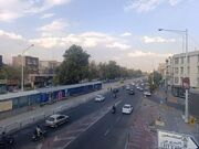 ساماندهی خیابان آزادی تا پایان آذرماه/ گلدان‌های بتنی جایگزین نرده‌ها می‌شود