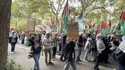 فعالان آلمانی ورودی چندین کارخانه تسلیحات را مسدود کردند