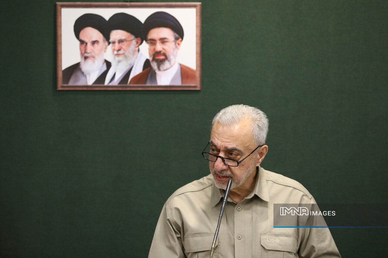 محمد سراج: شناخت مهرداد اخلاقی از بدنه دفاعی، روند اداره وزارتخانه را تسریع می‌کند