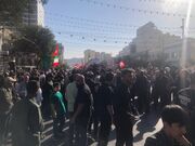 برگزاری مراسم تشییع پیکر مادر و دختر مشهدی که پرچمدار سنگر خیابان بودند