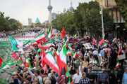 امروز نصف‌جهان میدان جانفدایان وطن است