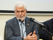 مجمع خیرین نباید دولتی شود