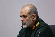 فرمانده کل سپاه با صدور پیامی درگذشت مرحومه فاطمه فلکیان، را تسلیت گفت