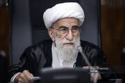 بازگشت قطعنامه‌های تحریمی غیرقانونی است