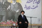 جمهوری اسلامی ایران با وجود فشارهای مستمر، استقلال خود را حفظ کرده است