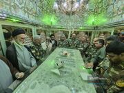 غبارروبی حرم سیدعلاءالدین حسین(ع) با حضور فرماندهان ارتش + تصاویر