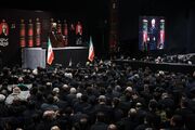 عزاداری شب تاسوعا در جوار محل شهادت رهبر شهید انقلاب اسلامی