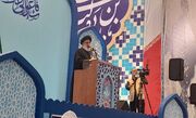 عزت پایدار در گرو تحمل سختی راه حق و پاسداری از ارزش‌های انقلاب است