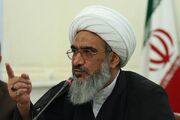 تشییع امام شهید آغاز یک مکتب جهانی است