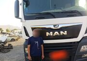 توقیف کامیون با راننده ۸ ساله در محورهای شاهین‌شهر