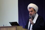 برخی بدون داشتن پشتوانه علمی وارد مناظره با دیگران می‌شوند