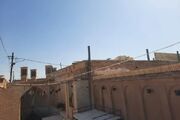 سقف آهنی حسینیه تاریخی ابوالفضل(ع) فهادان یزد جمع‌آوری شد