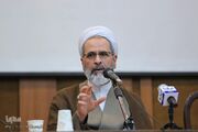ایستادگی ملت ایران در برابر استکبار، جهان را متحیر کرد