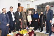 کتابدار پیشکسوت شیراز در نخستین دیدار «فرصت سپاس» تجلیل شد