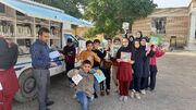 حضور کتابخانه سیار «هدهد سفید» و ارتقای خدمات کتاب‌خوانی در روستای غزاویه کوچک