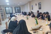 واکاوی ابعاد عرفانی و فکری اندیشه‌های امام خمینی (ره) در محفل ادبی «اشراق» شهرستان گلبهار