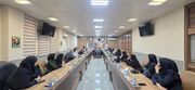 نشست ادبی تخصصی «آیین سرخ کلمات» در بندرعباس برگزار شد