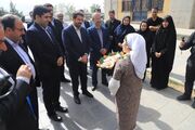 بازدید نایب‌رئیس مجلس و استاندار همدان از کتابخانه مرکزی همدان